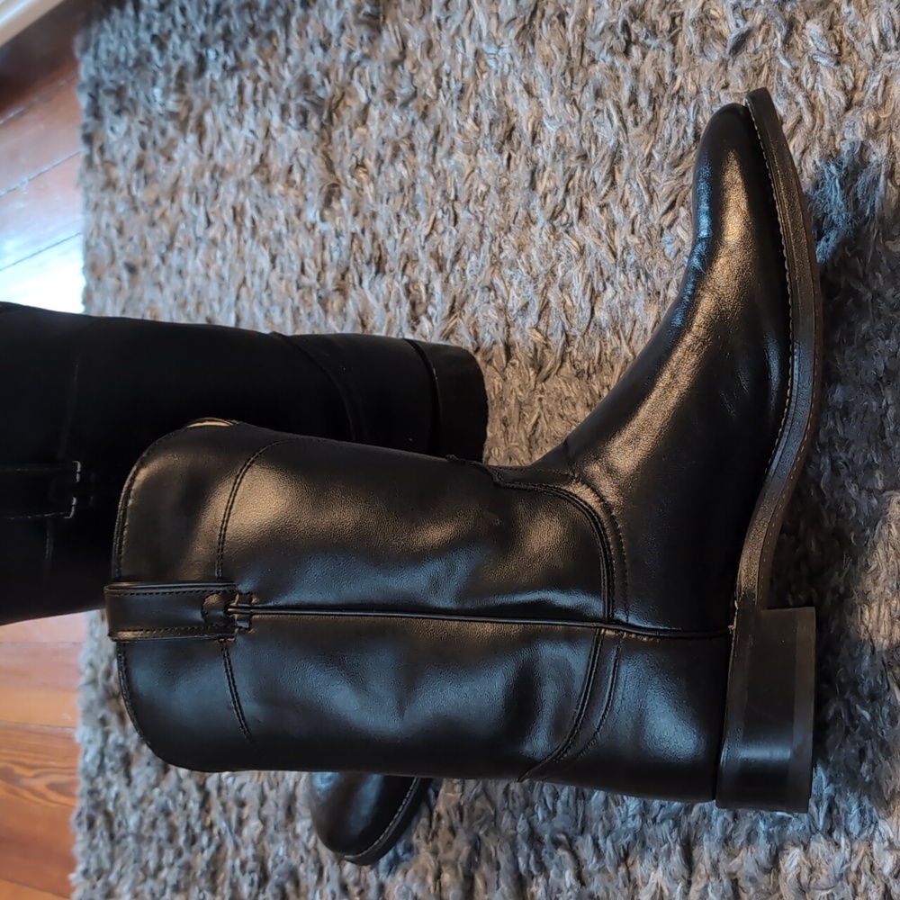 Larado Black Leather Cowboy Boots - Picture 4 of 8